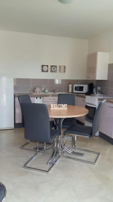 Appartement Romana Puissalicon 34 Eksteriør billede