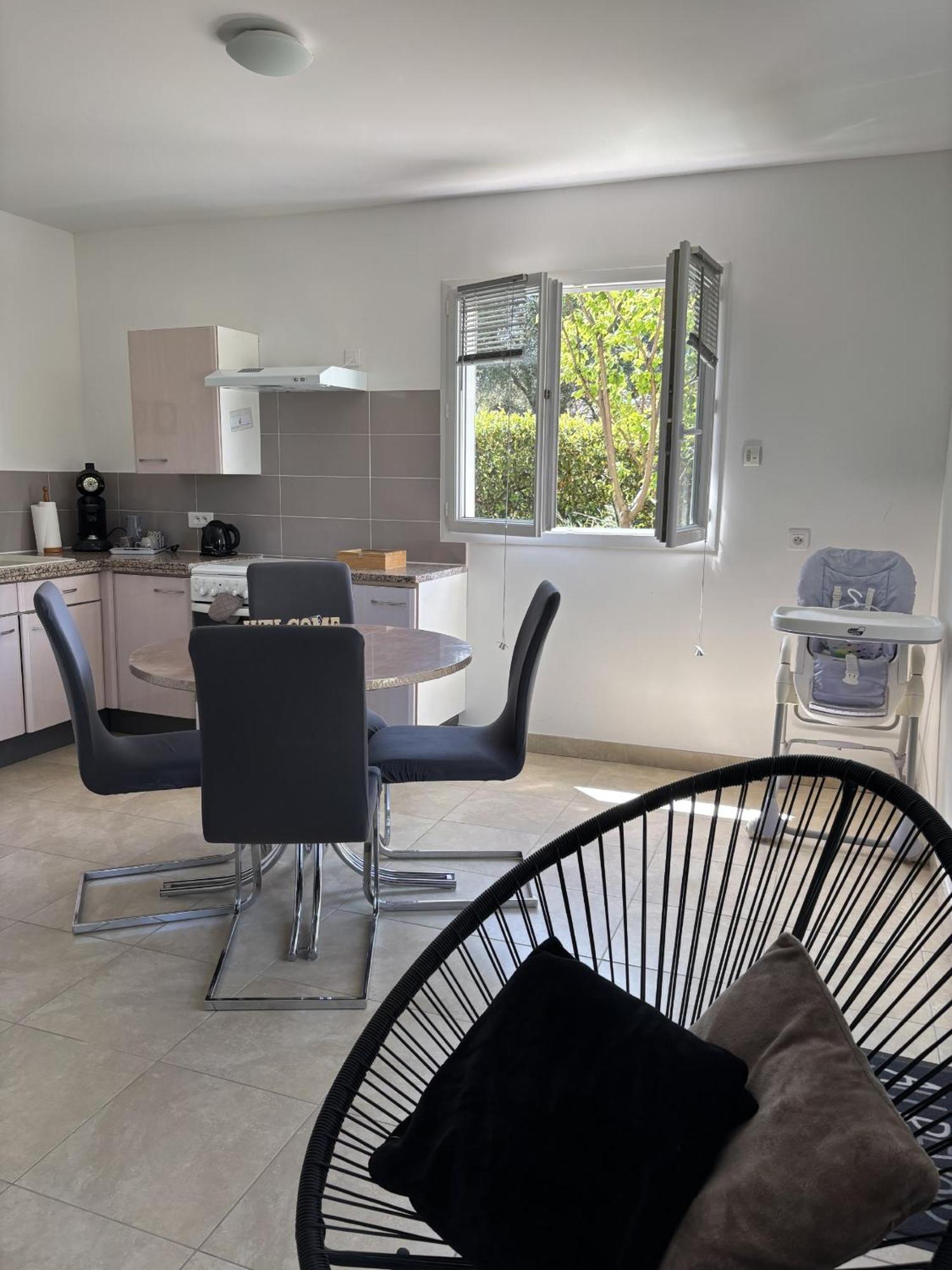 Appartement Romana Puissalicon 34 Eksteriør billede